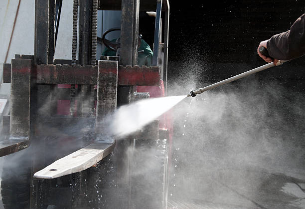 Best Roof Power Washing Services  in Muldrow, OK